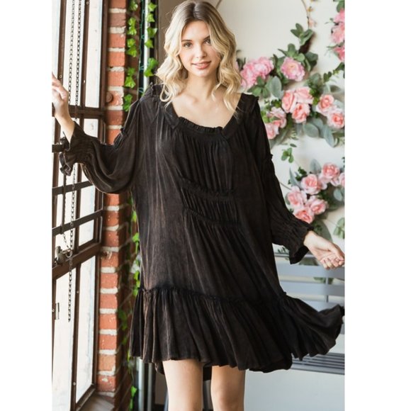 Oli & Hali Tops - Oli & Hali Black Mineral Washed Smocked Tunic Top